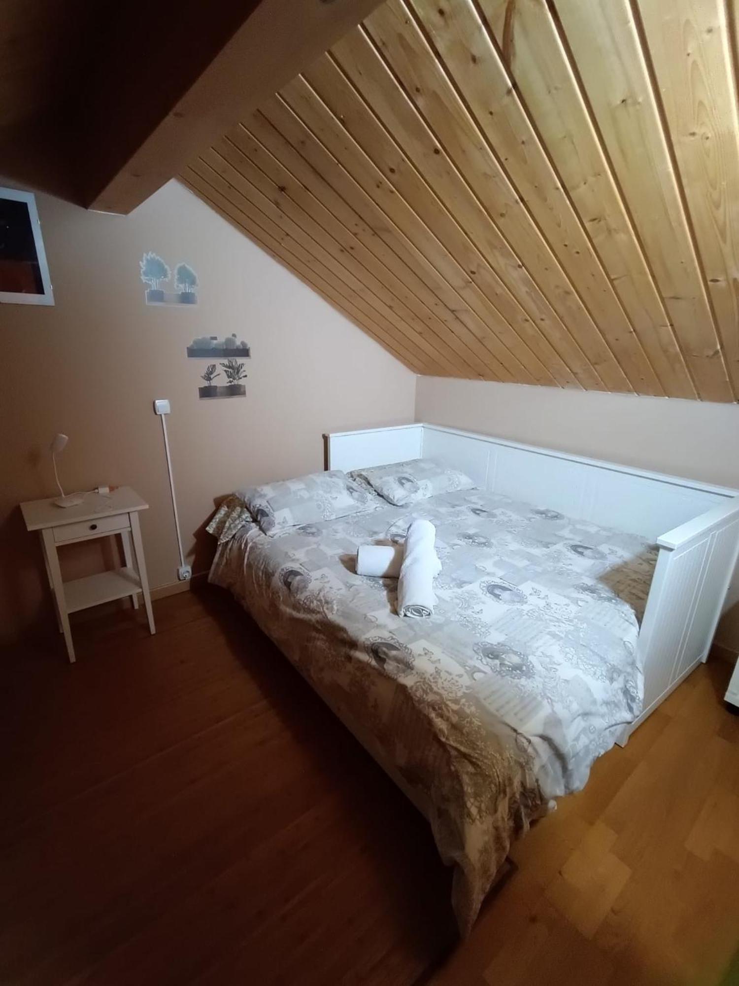 Adosado En Villanua Con Wifi Εξωτερικό φωτογραφία